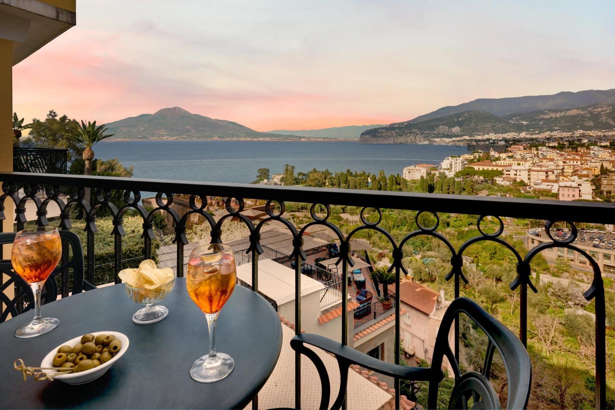 Grand Hotel Capodimonte Sorrento Exterior photo